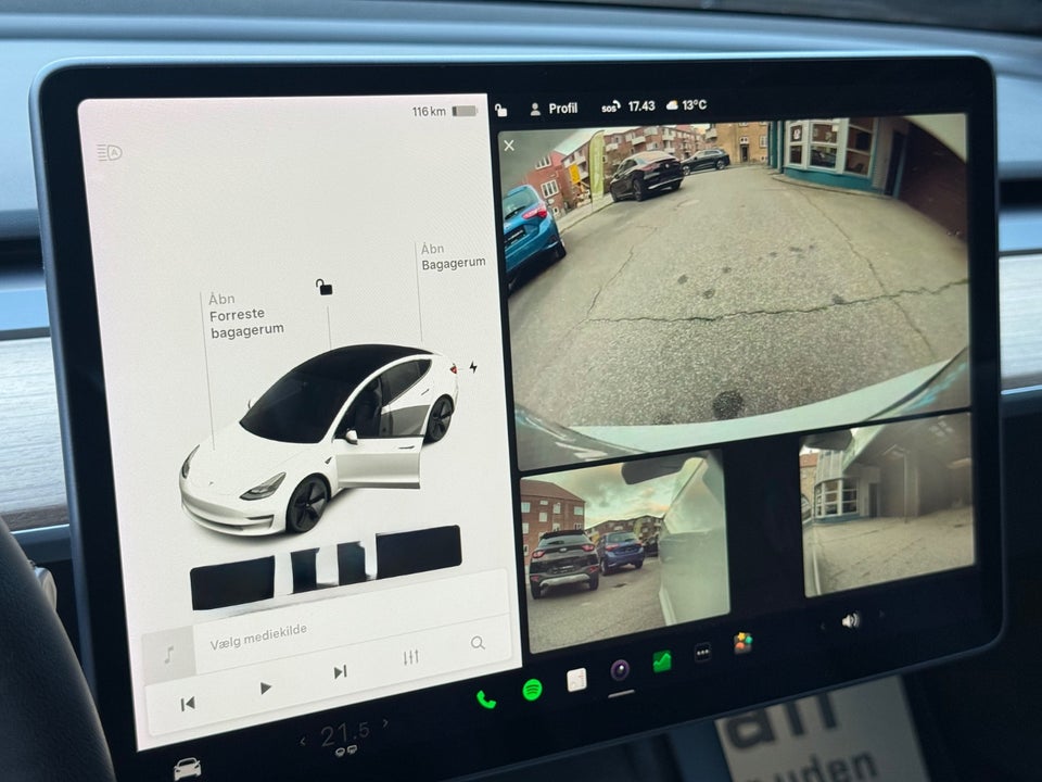 Tesla Model 3 Long Range AWD 4d