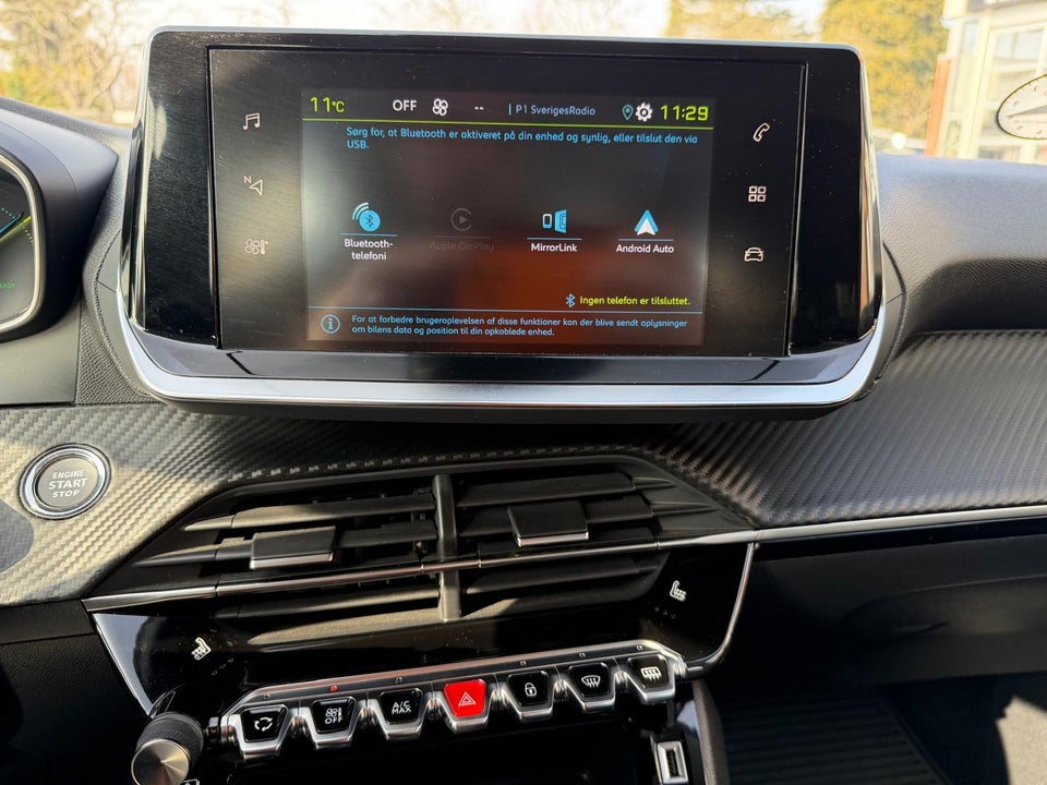 Peugeot e-208 50 Active 5d