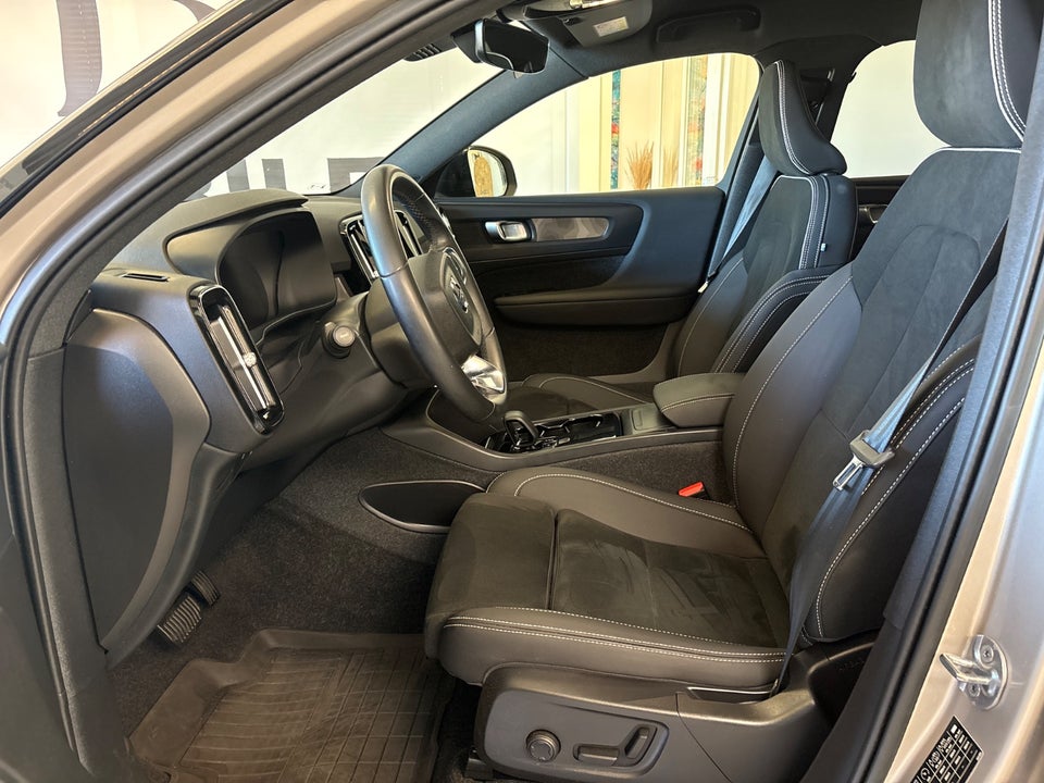 Volvo XC40 P6 ReCharge Plus 5d