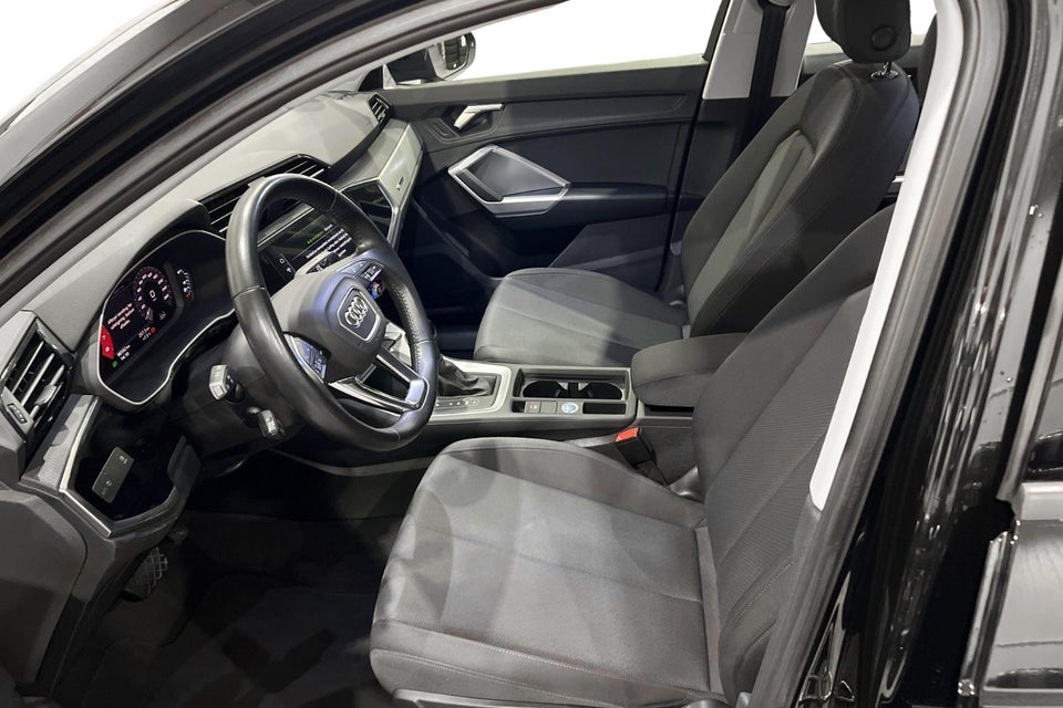 Audi Q3 35 TFSi S-tr. 5d