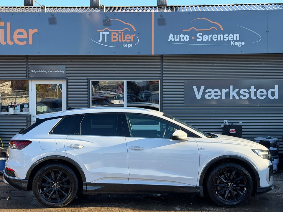 Audi Q4 e-tron 40 Advanced S-line 5d