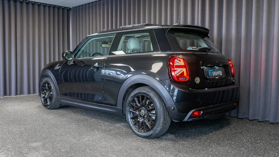 MINI Cooper SE Edition Premium Plus 3d