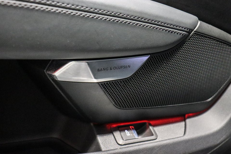 Audi e-tron GT quattro 4d