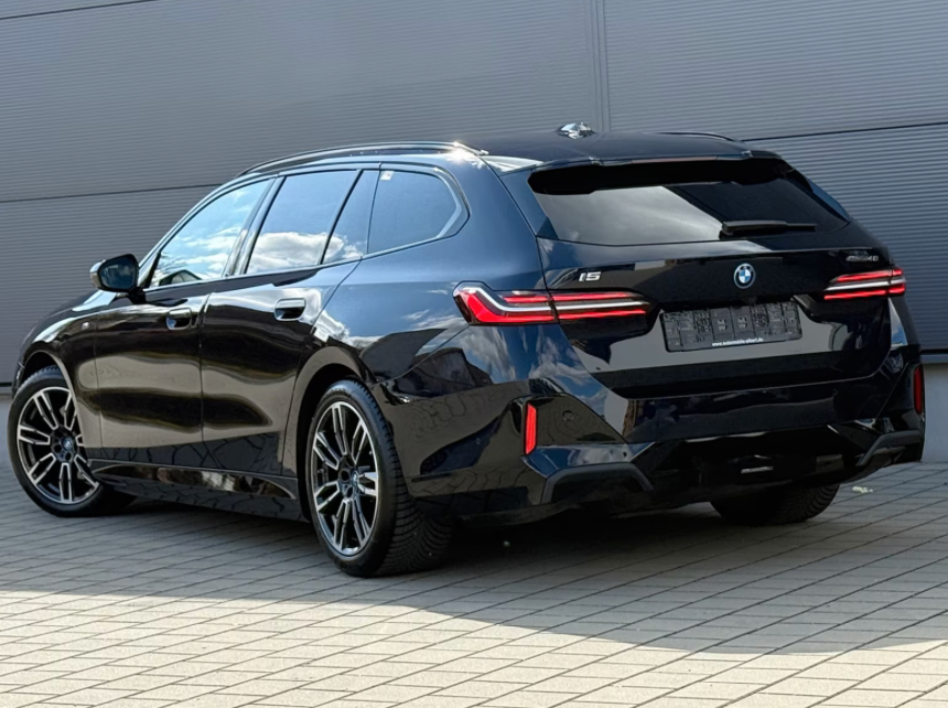 BMW i5 eDrive40 Touring M-Sport 5d