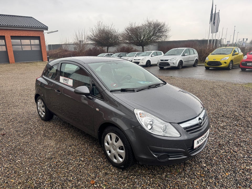 Opel Corsa 1,0 12V Edition 3d