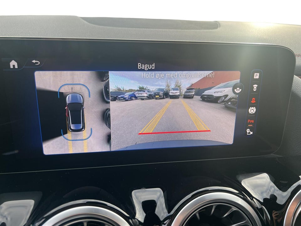 Mercedes EQA300 AMG Line 4Matic 5d