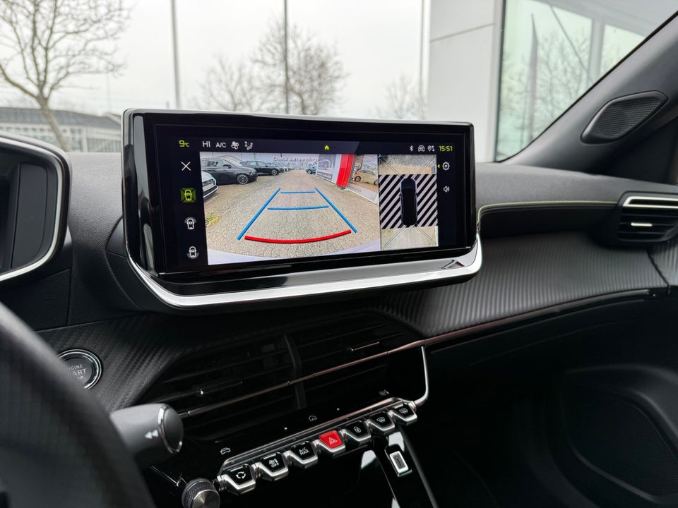 Peugeot e-2008 54 GT 5d