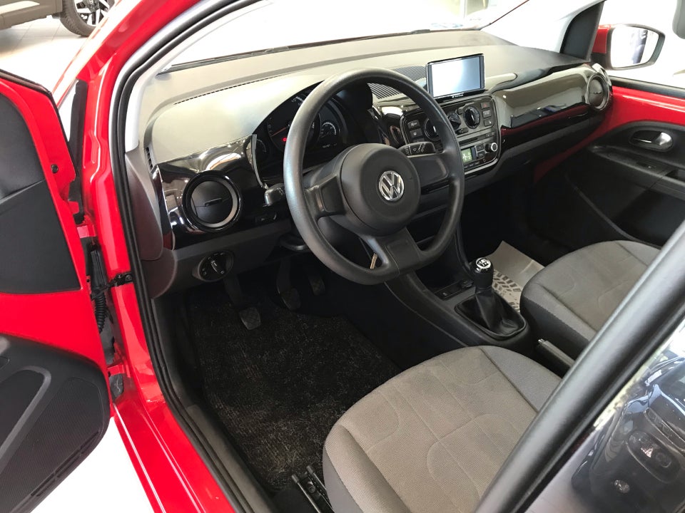 VW Up! 1,0 60 Move Up! BMT 5d