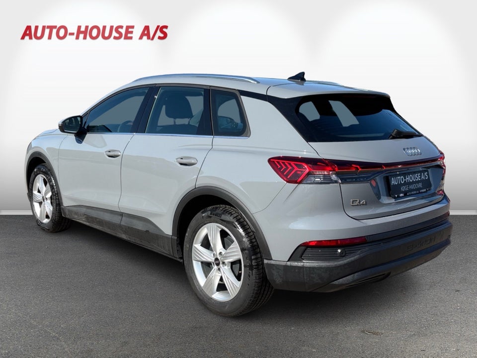 Audi Q4 e-tron 35  5d