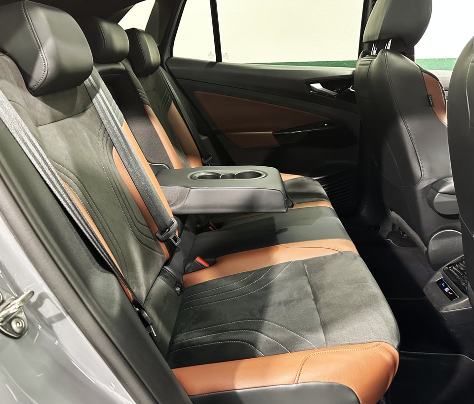 VW ID.4 77 Pro Performance Family 5d