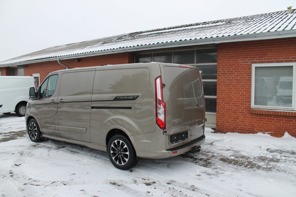 Ford Transit Custom 320L 2,0 TDCi 185 Sport aut.