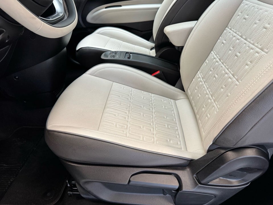 Fiat 500e 42 la Prima by Bocelli 3d