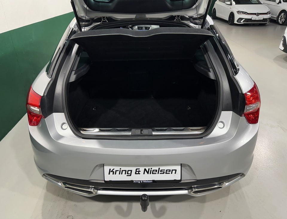 DS DS 5 1,6 BlueHDi 120 Design 5d