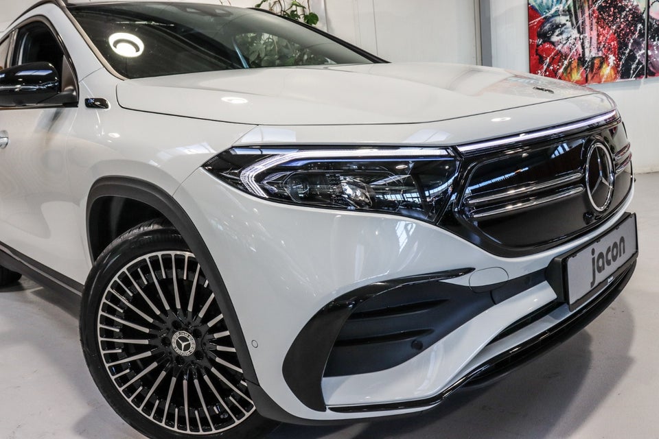 Mercedes EQA350 AMG Line 4Matic 5d