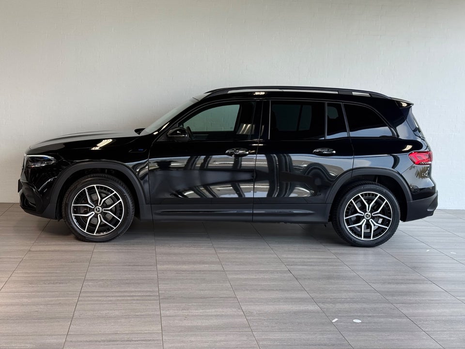 Mercedes EQB300 AMG Line 4Matic 7prs 5d