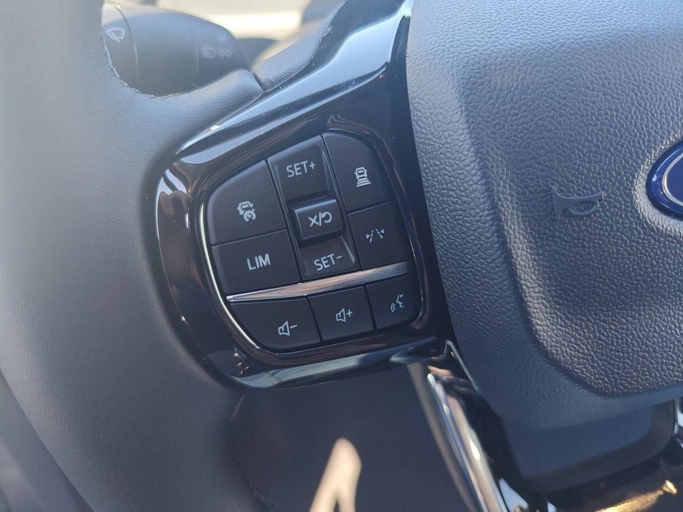 Ford Transit Custom 320S 2,0 EcoBlue Limited aut.