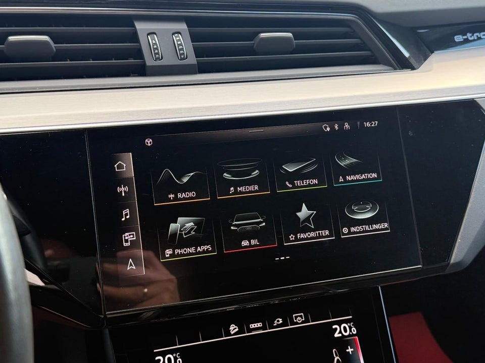 Audi e-tron S quattro 5d