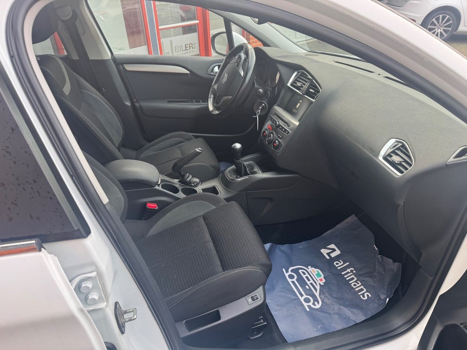 Citroën C4 1,6 BlueHDi 100 Feel Complet Van 5d