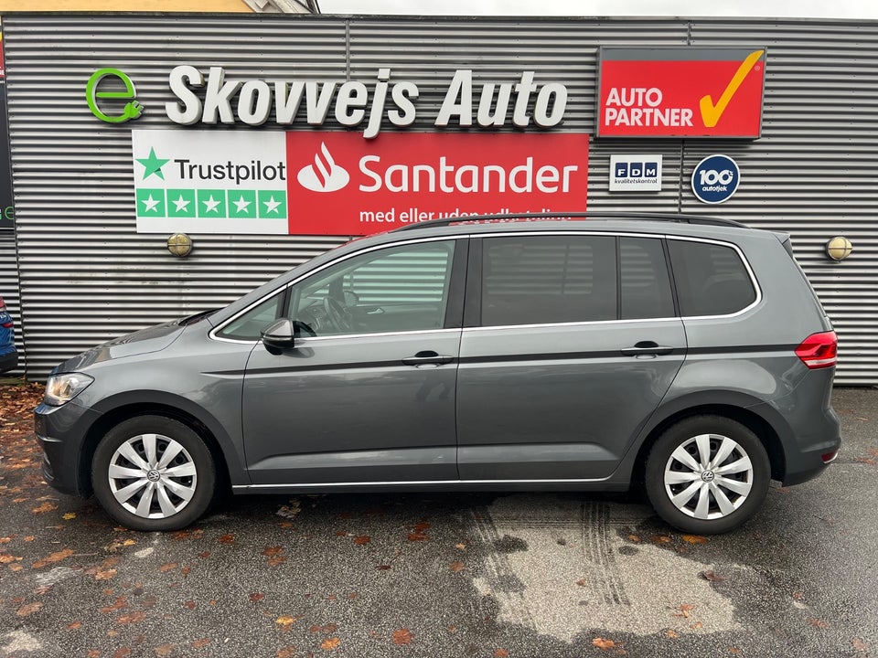 VW Touran 2,0 TDi 115 Comfortline DSG 7prs 5d
