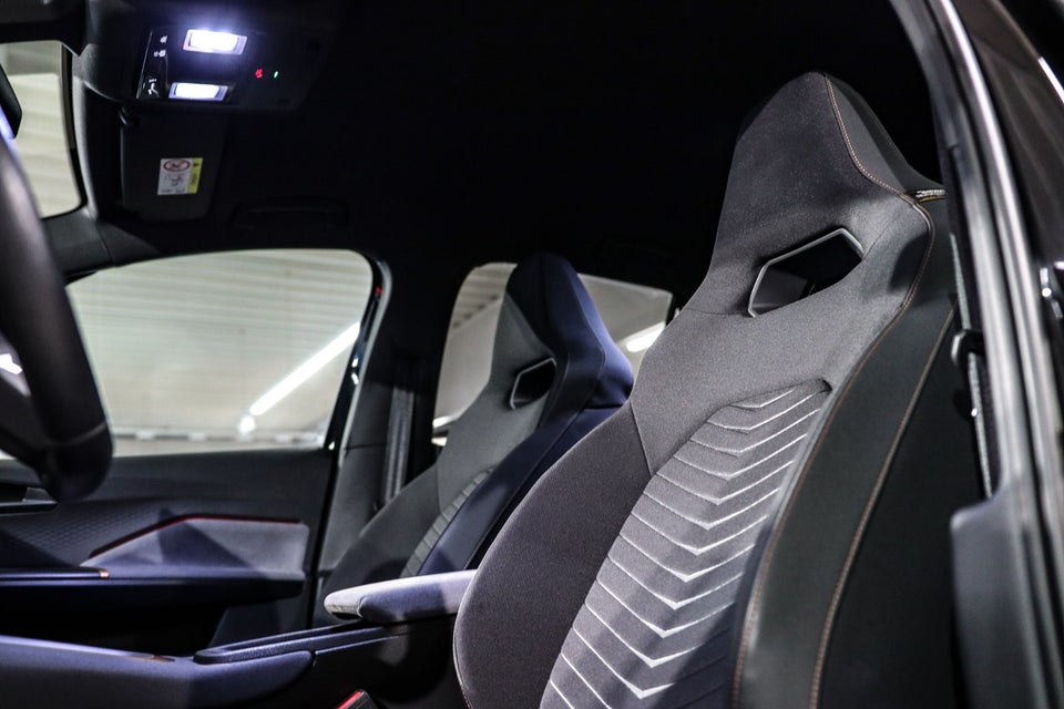 Cupra Born 77 Pasión 5d