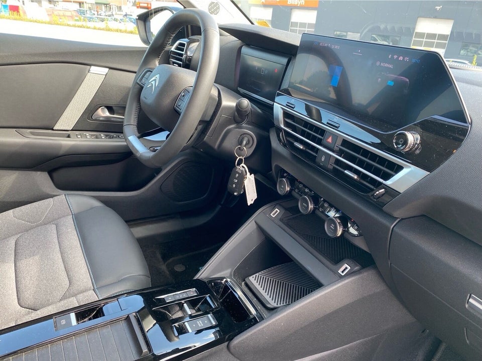 Citroën ë-C4 X 50 Concorde Premiere Pack 4d