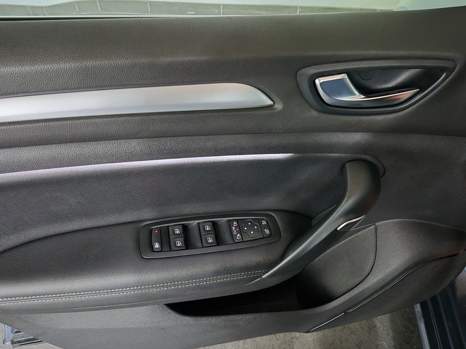 Renault Megane IV 1,6 E-Tech Intens Sport Tourer 5d