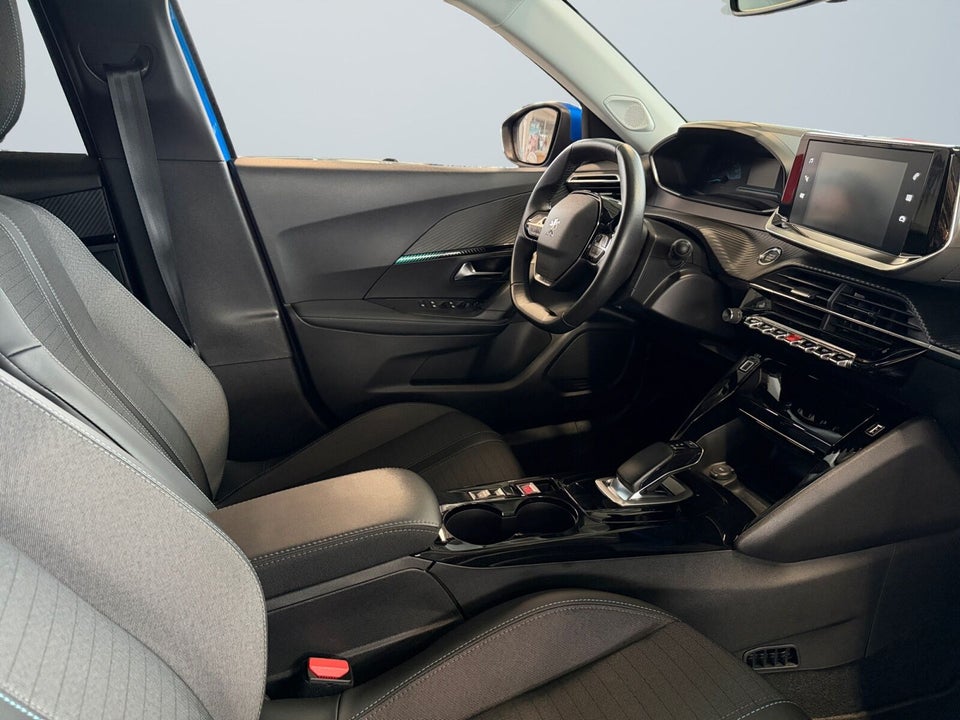 Peugeot e-2008 50 Allure 5d