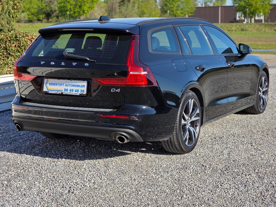 Volvo V60 2,0 D4 190 Momentum aut. 5d