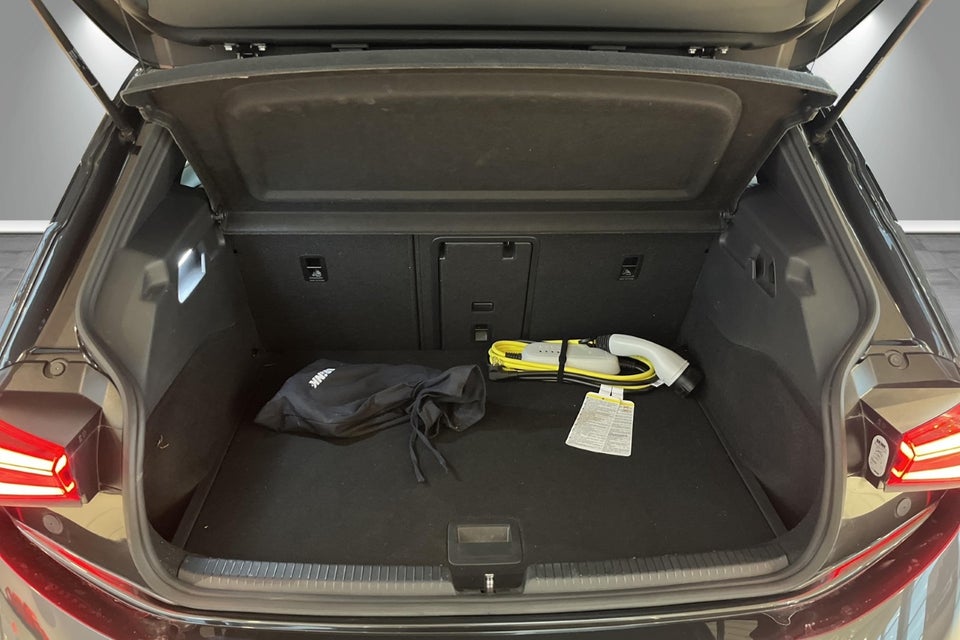 Cupra Born 58 e-Boost 5d