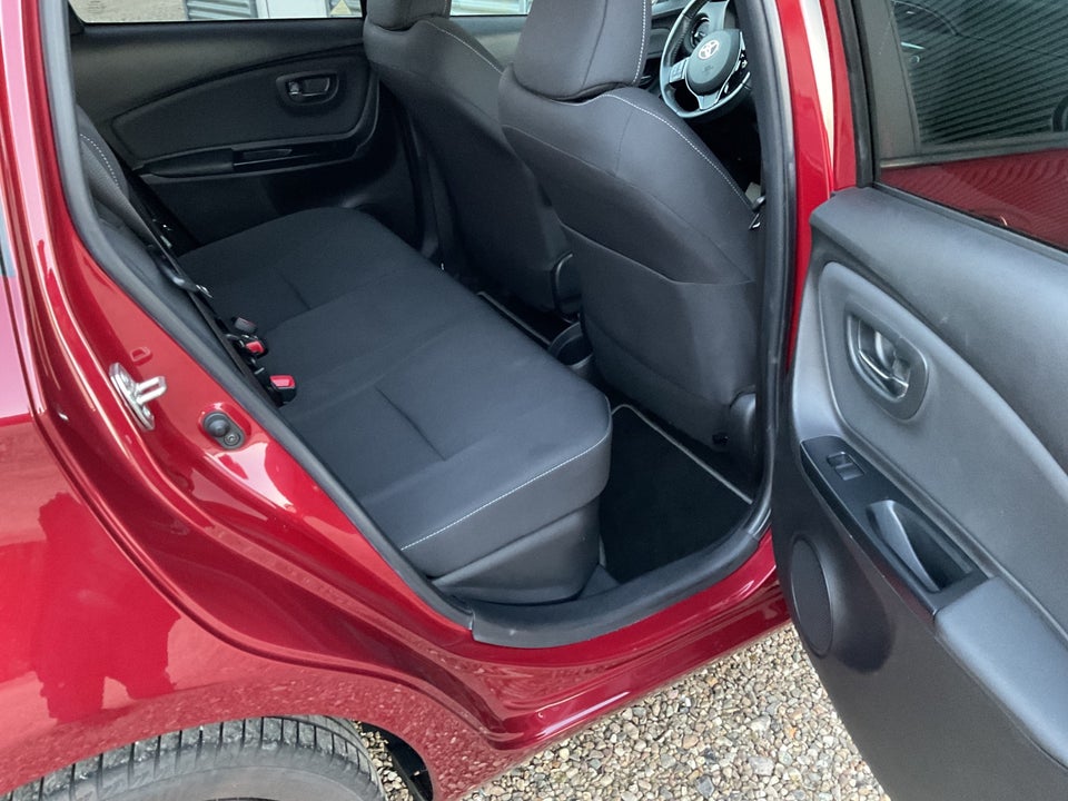 Toyota Yaris 1,5 Hybrid H2 Style e-CVT 5d