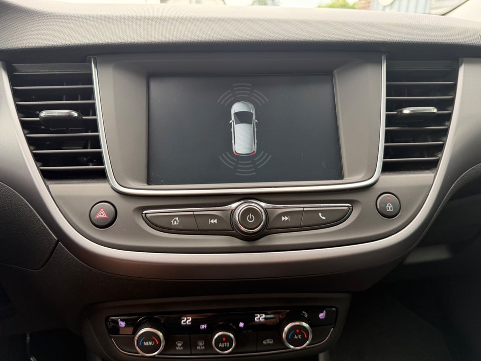 Opel Crossland X 1,2 Excite 5d