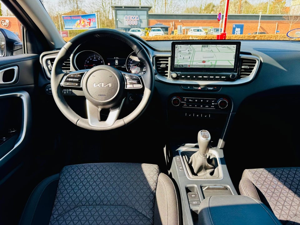 Kia Ceed 1,0 T-GDi Prestige SW 5d