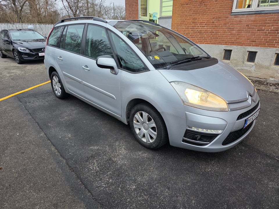 Citroën Grand C4 Picasso 1,6 HDi 112 Seduction 7prs 5d
