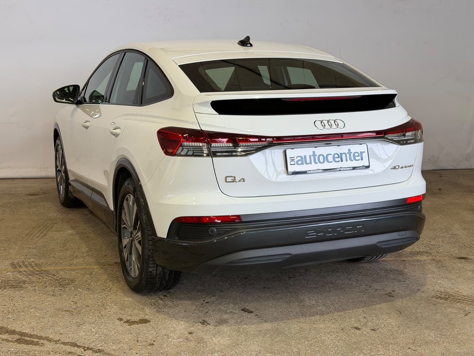 Audi Q4 e-tron 40 Advanced Sportback 5d