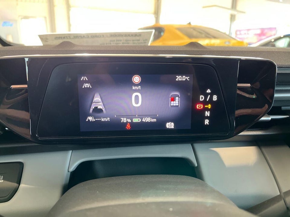 Ford Capri 77 Premium Extended Range 5d