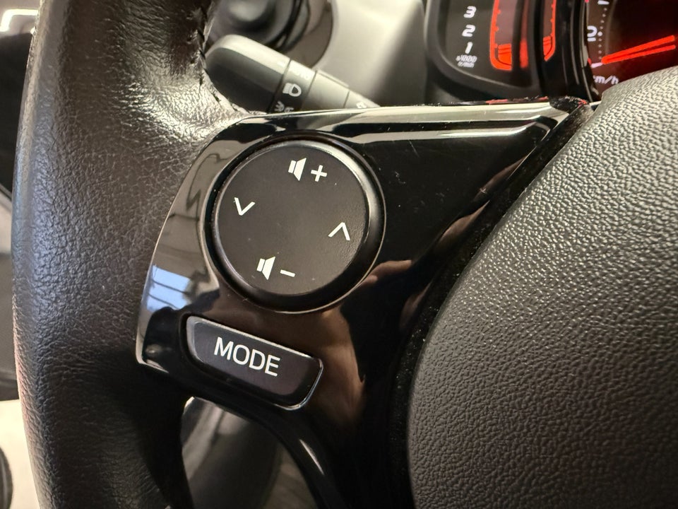 Toyota Aygo 1,0 VVT-i x-pression 5d