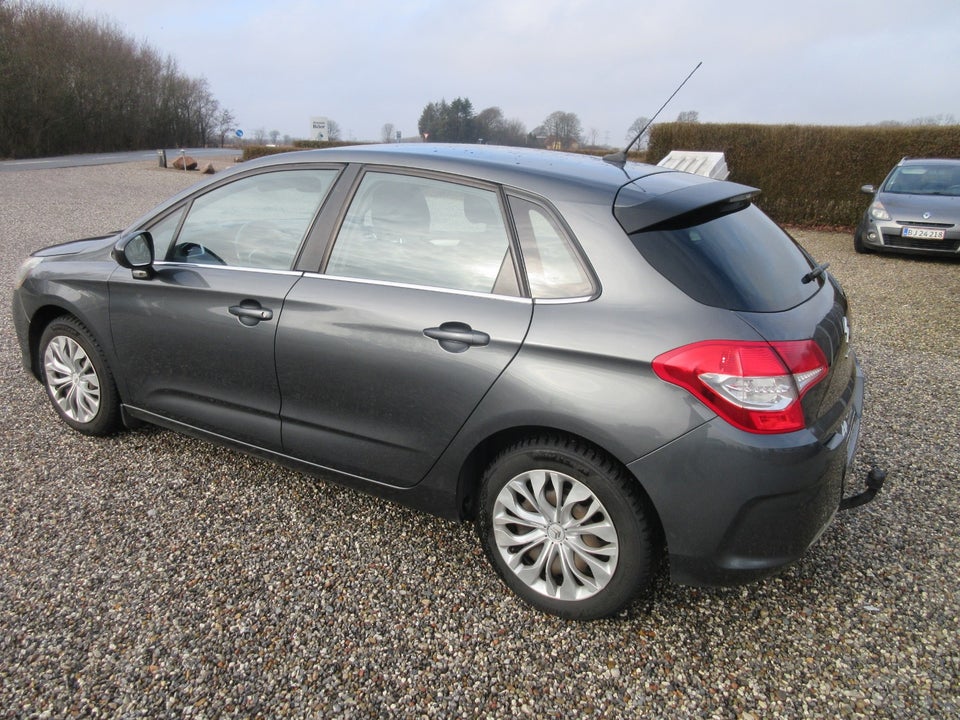 Citroën C4 1,6 HDi 90 Seduction 5d