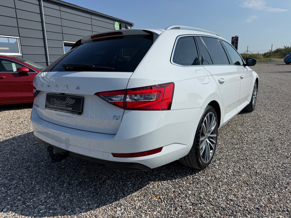 Skoda Superb 1,4 TSi iV Plus Combi DSG 5d