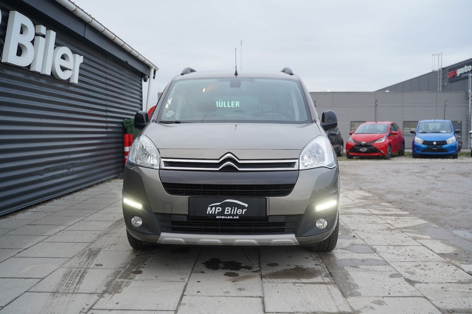 Citroën Berlingo 1,6 BlueHDi 120 Feel 5d