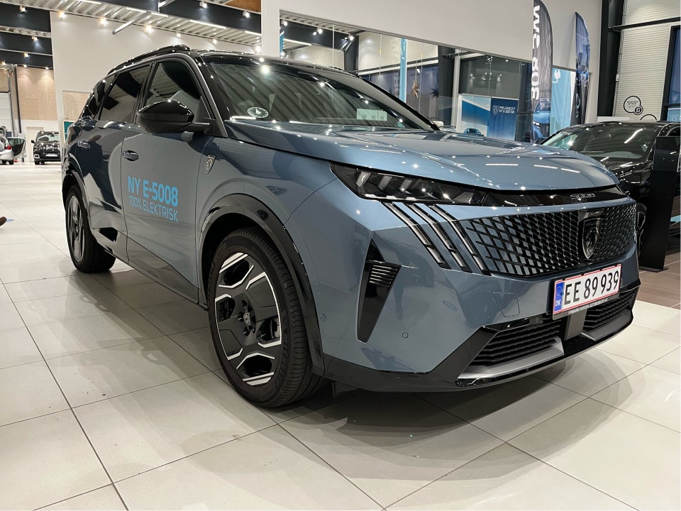 Peugeot e-5008 77 GT Pack 7prs 5d