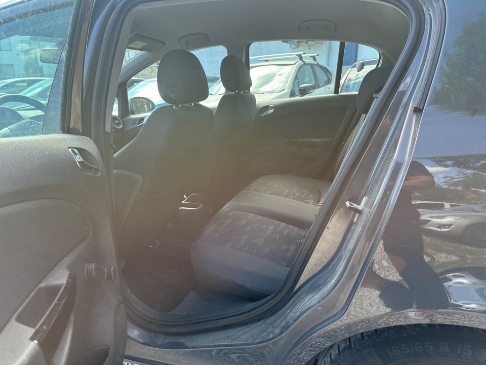 Opel Corsa 1,2 16V Enjoy 5d