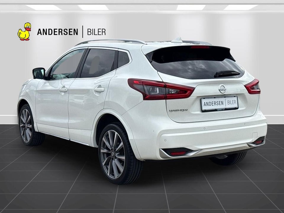 Nissan Qashqai 1,3 Dig-T 140 Tekna+ Dynamic 5d