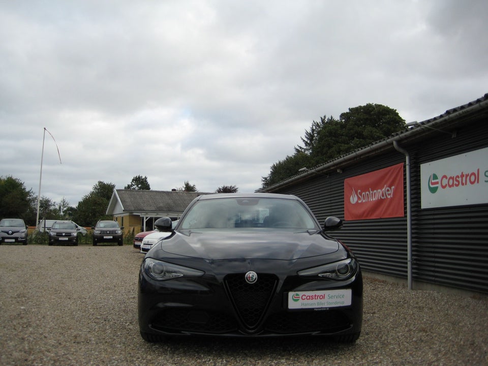 Alfa Romeo Giulia 2,2 JTD 150 4d