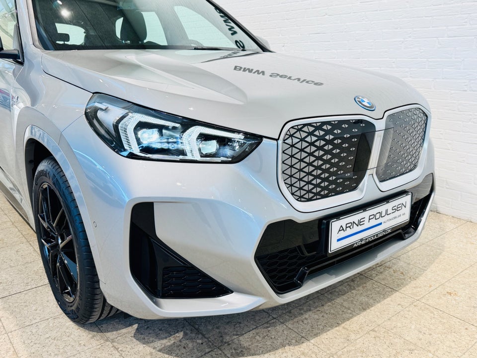 BMW iX1 eDrive20 M-Sport 5d