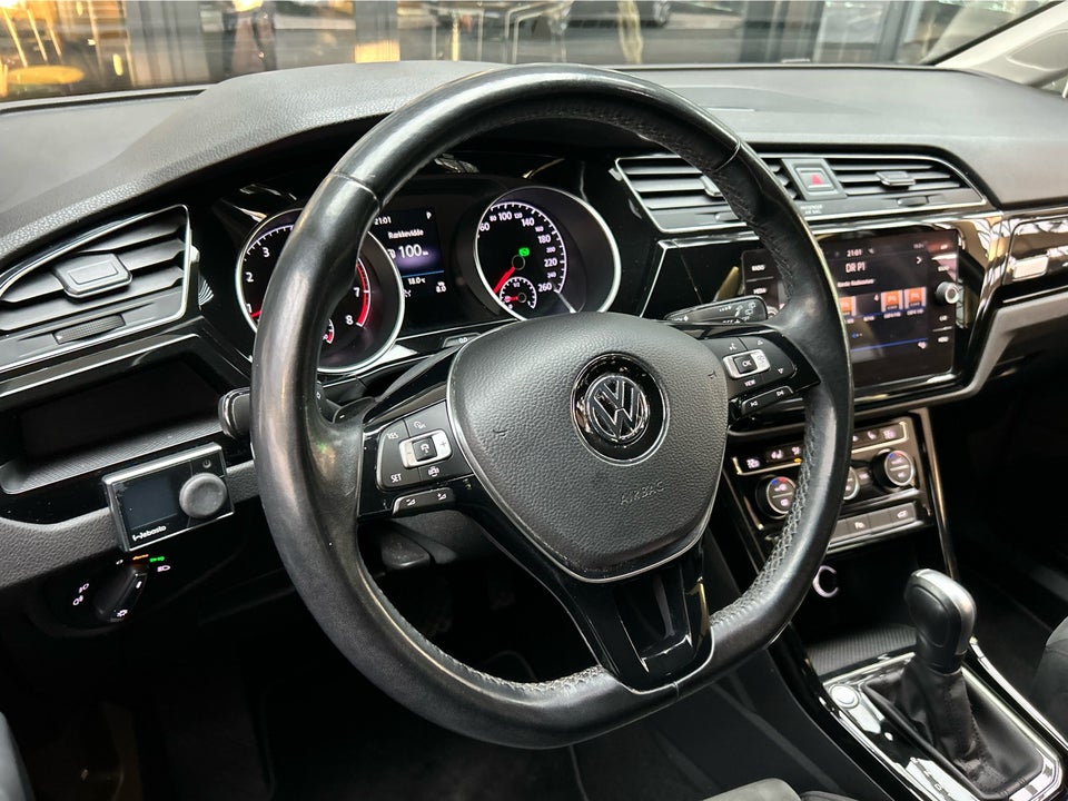 VW Touran 1,5 TSi 150 Highline DSG 7prs 5d