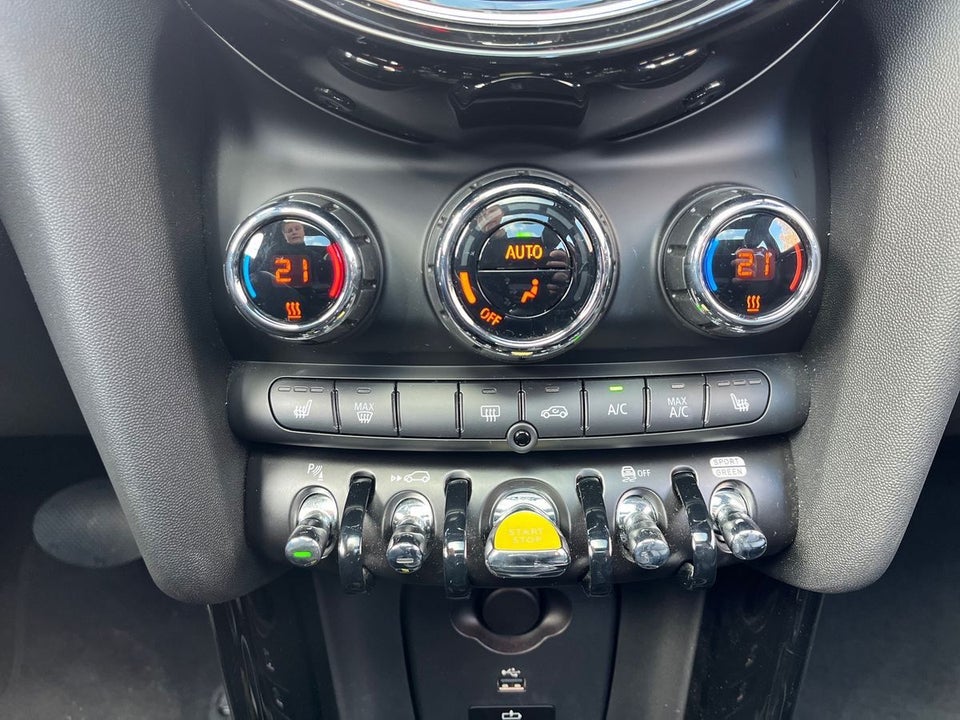 MINI Cooper SE Camden Edition 3d