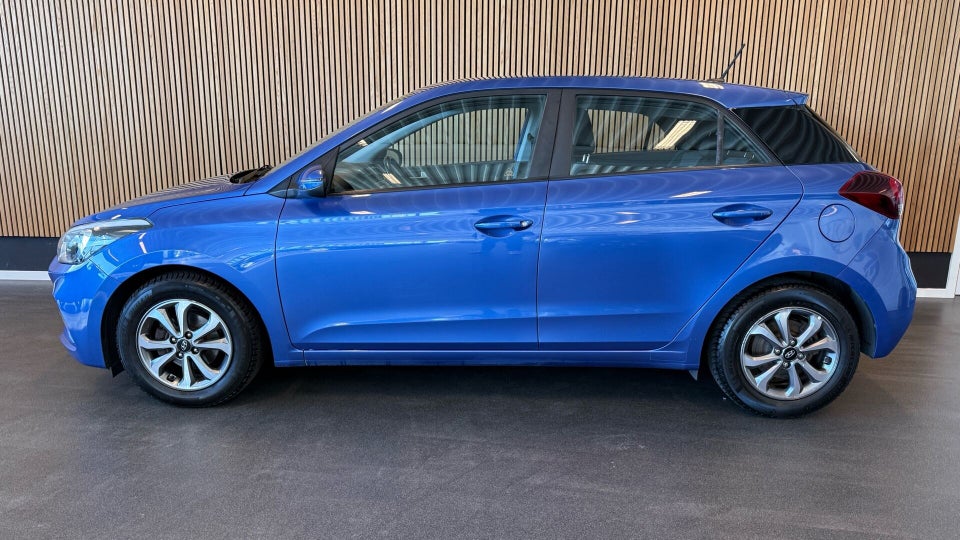 Hyundai i20 1,25 Summer Style 5d