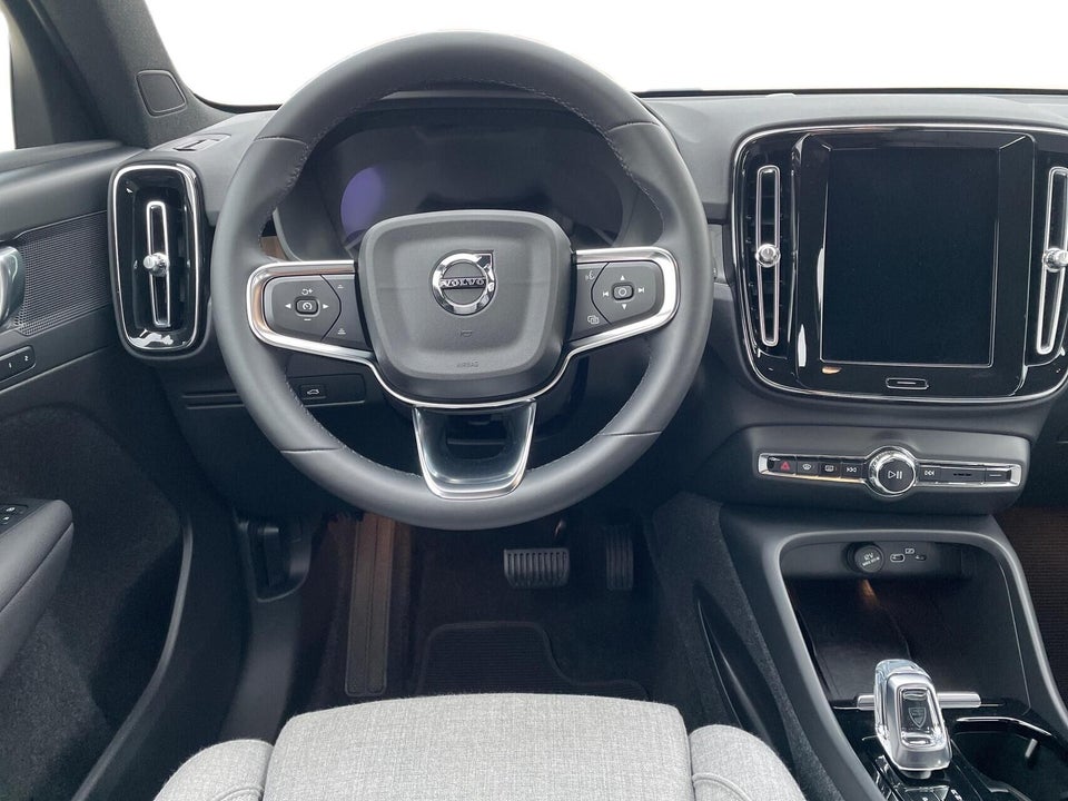 Volvo XC40 P6 ReCharge Plus 5d