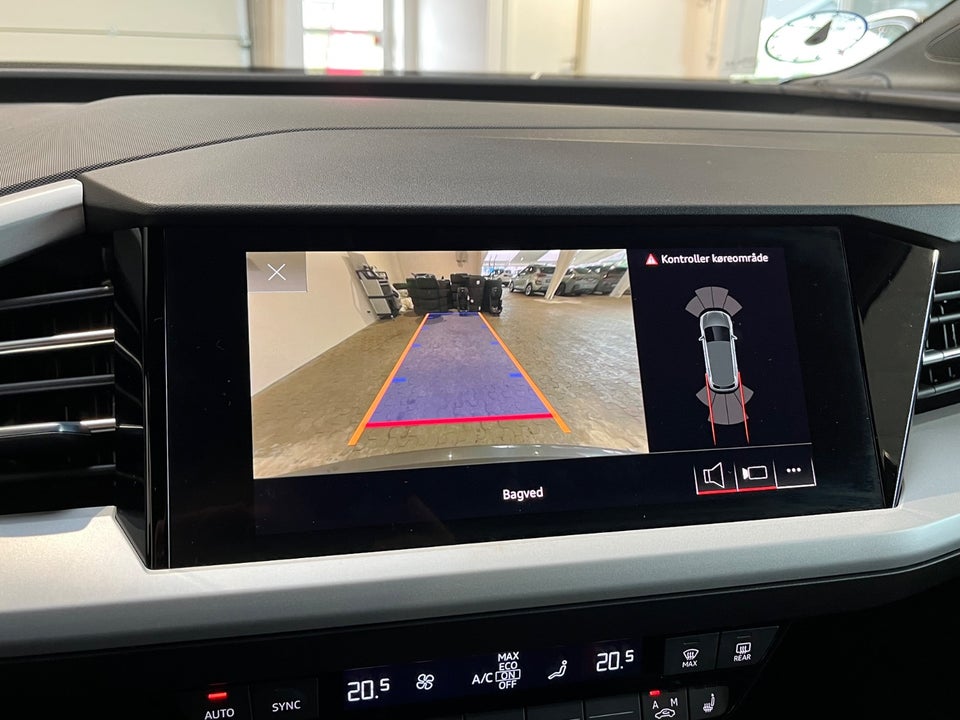 Audi Q4 e-tron 45 Attitude quattro 5d