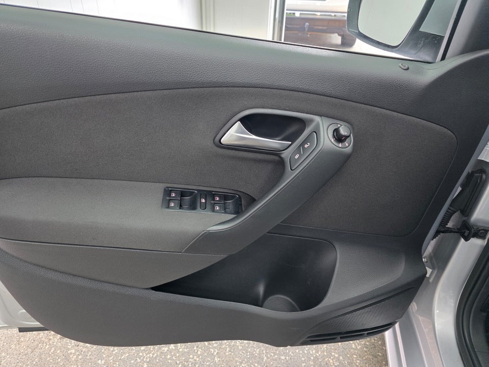 VW Polo 1,6 TDi 90 Comfortline BMT 5d